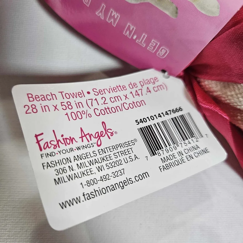 Beach Towel Dog Graphic Style Lab  Pink Barbiecore Fun Stylish Cotton‎ 25